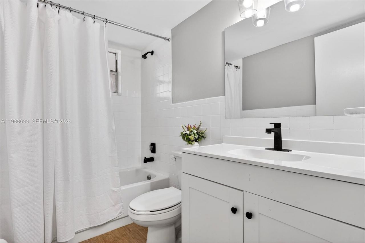 7000 Nova Dr, Unit 105E, Davie, FL 33317 Photo