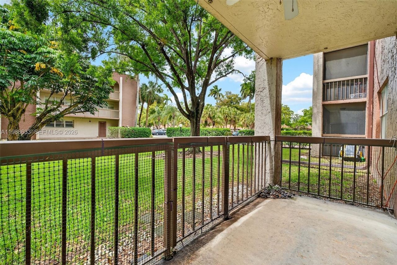 7000 Nova Dr, Unit 105E, Davie, FL 33317 Photo