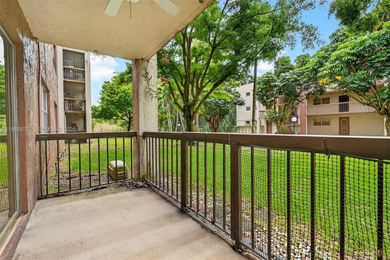 7000 Nova Dr, Unit 105E, Davie, FL 33317 Photo