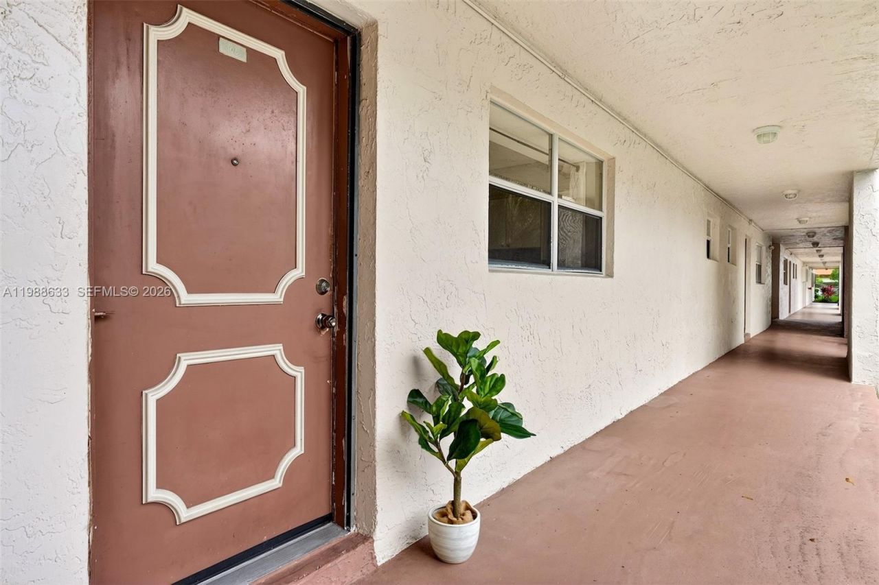 7000 Nova Dr, Unit 105E, Davie, FL 33317 Photo