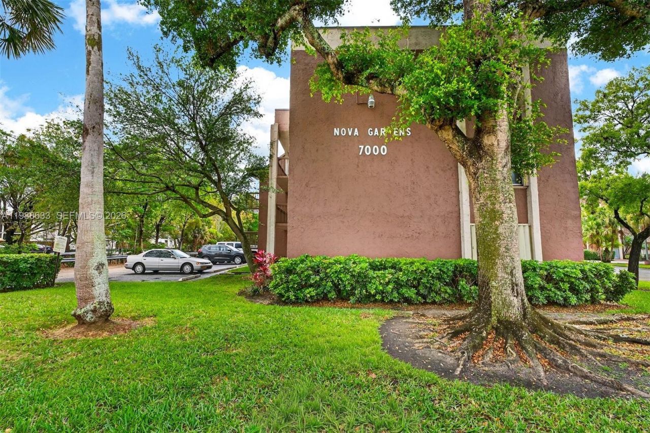 7000 Nova Dr , Unit 105E, Davie, FL 33317 Photo