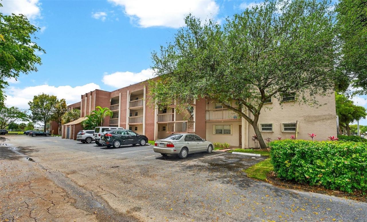 7000 Nova Dr, Unit 105E, Davie, FL 33317 Photo
