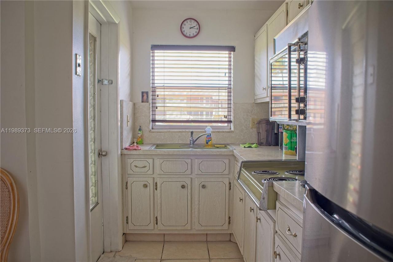 5300 Washington St, Unit F215, Hollywood, FL 33021 Photo