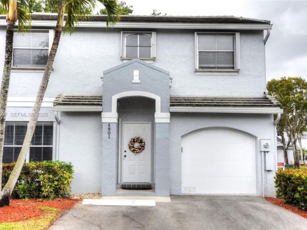 4801 Grapevine Way , Unit 4801, Davie, FL 33331