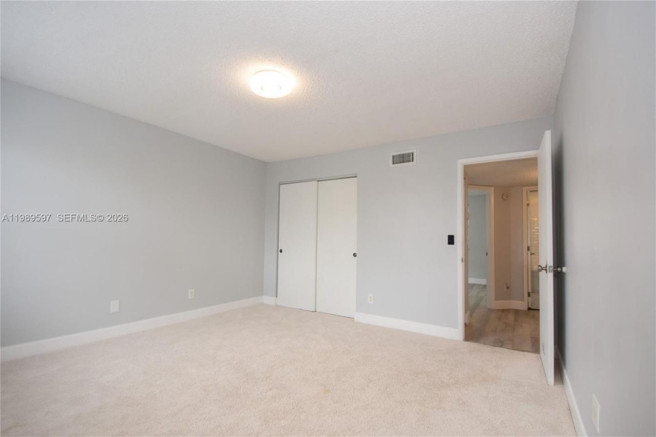 4801 Grapevine Way , Unit 4801, Davie, FL 33331 Photo