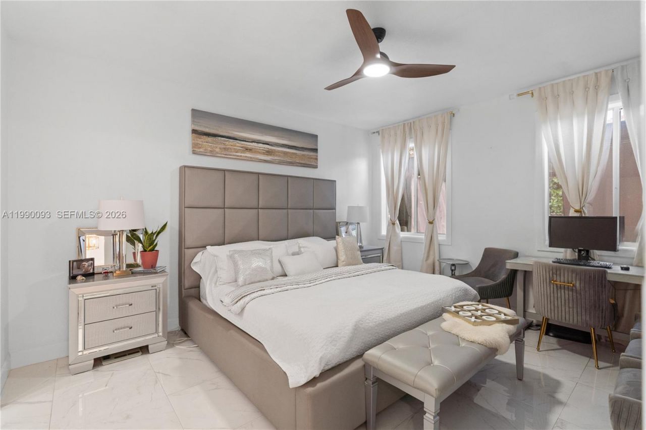 1500 Canary Island Dr , Weston, FL 33327 Photo