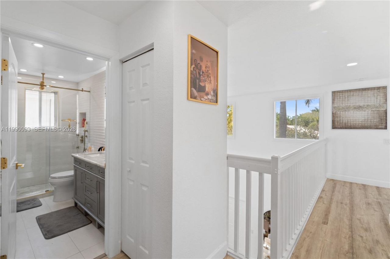 1500 Canary Island Dr , Weston, FL 33327 Photo