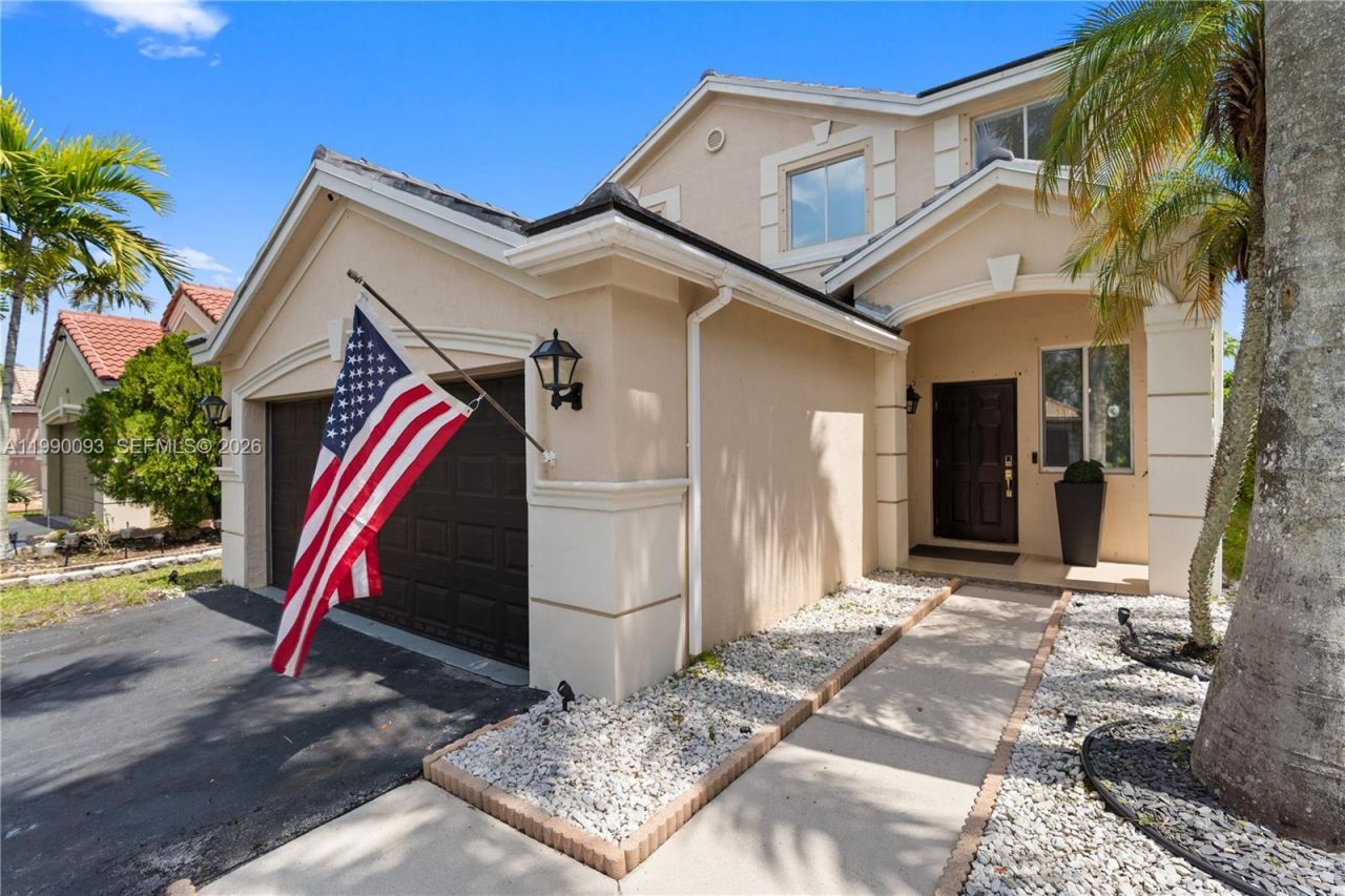 1500 Canary Island Dr , Weston, FL 33327 Photo