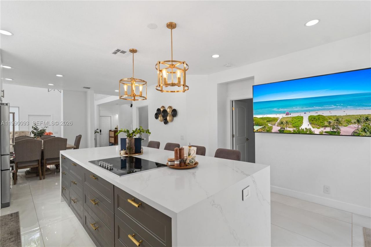 1500 Canary Island Dr , Weston, FL 33327 Photo