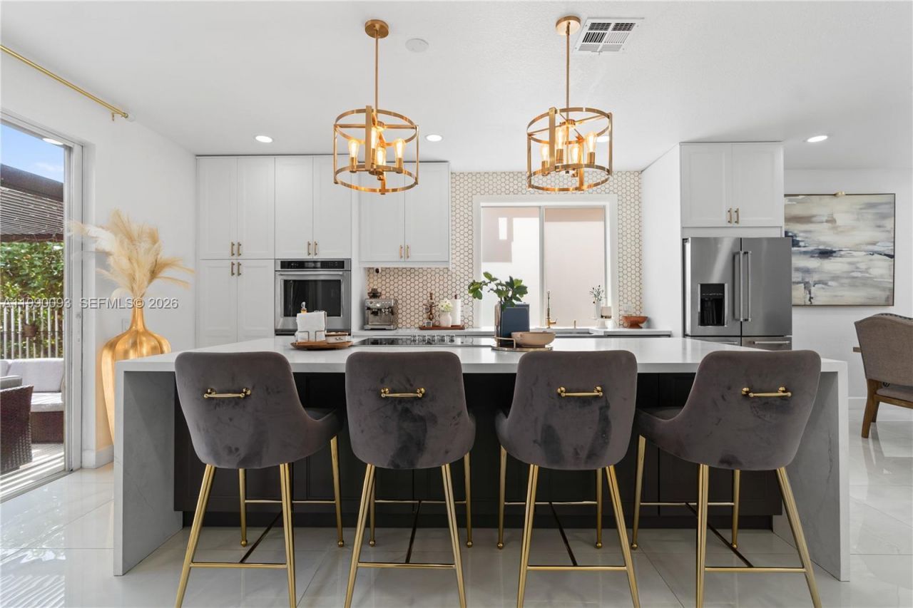 1500 Canary Island Dr , Weston, FL 33327 Photo