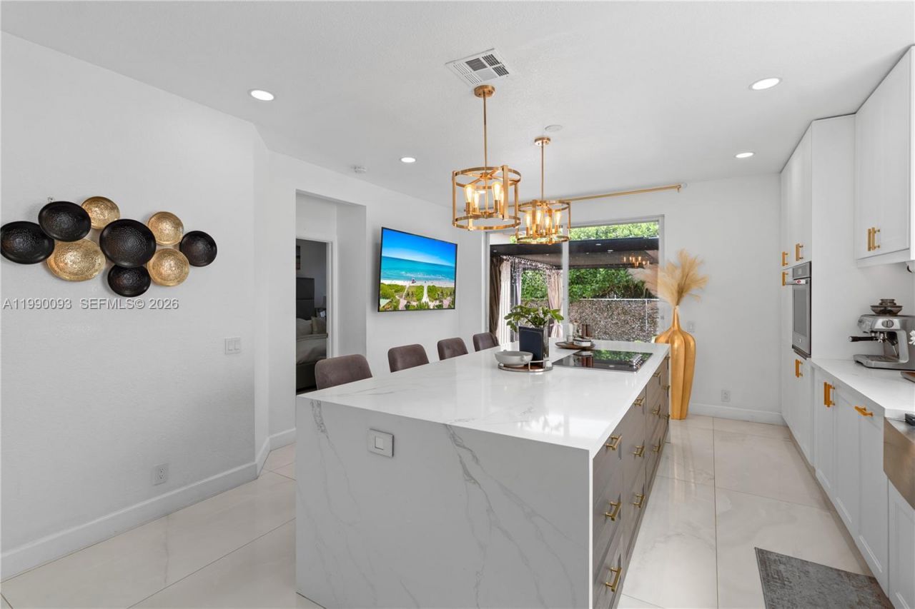 1500 Canary Island Dr , Weston, FL 33327 Photo