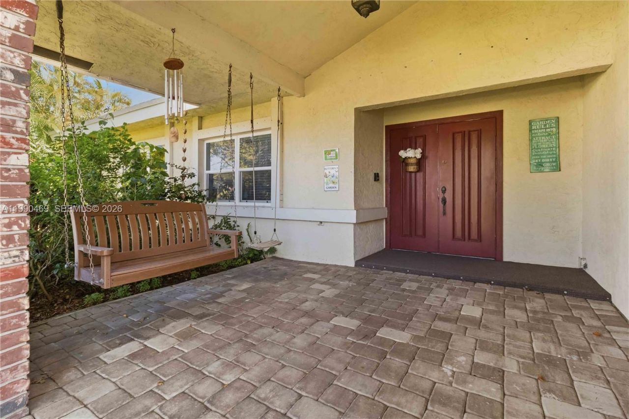 9521 NW 31st Pl, Sunrise, FL 33351 Photo
