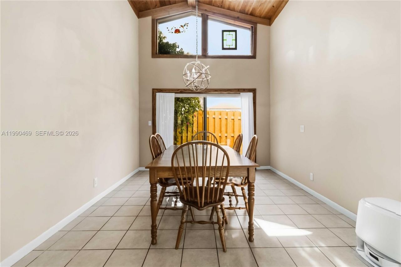 9521 NW 31st Pl, Sunrise, FL 33351 Photo