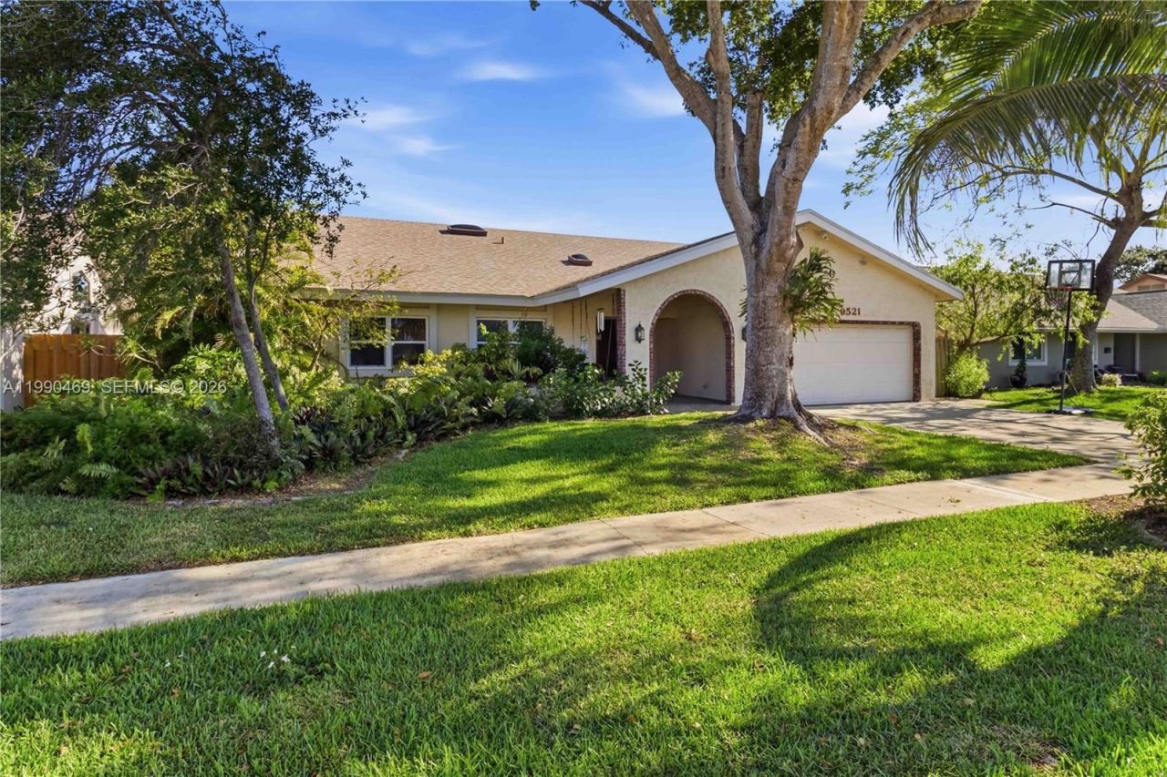 9521 NW 31st Pl, Sunrise, FL 33351 Photo