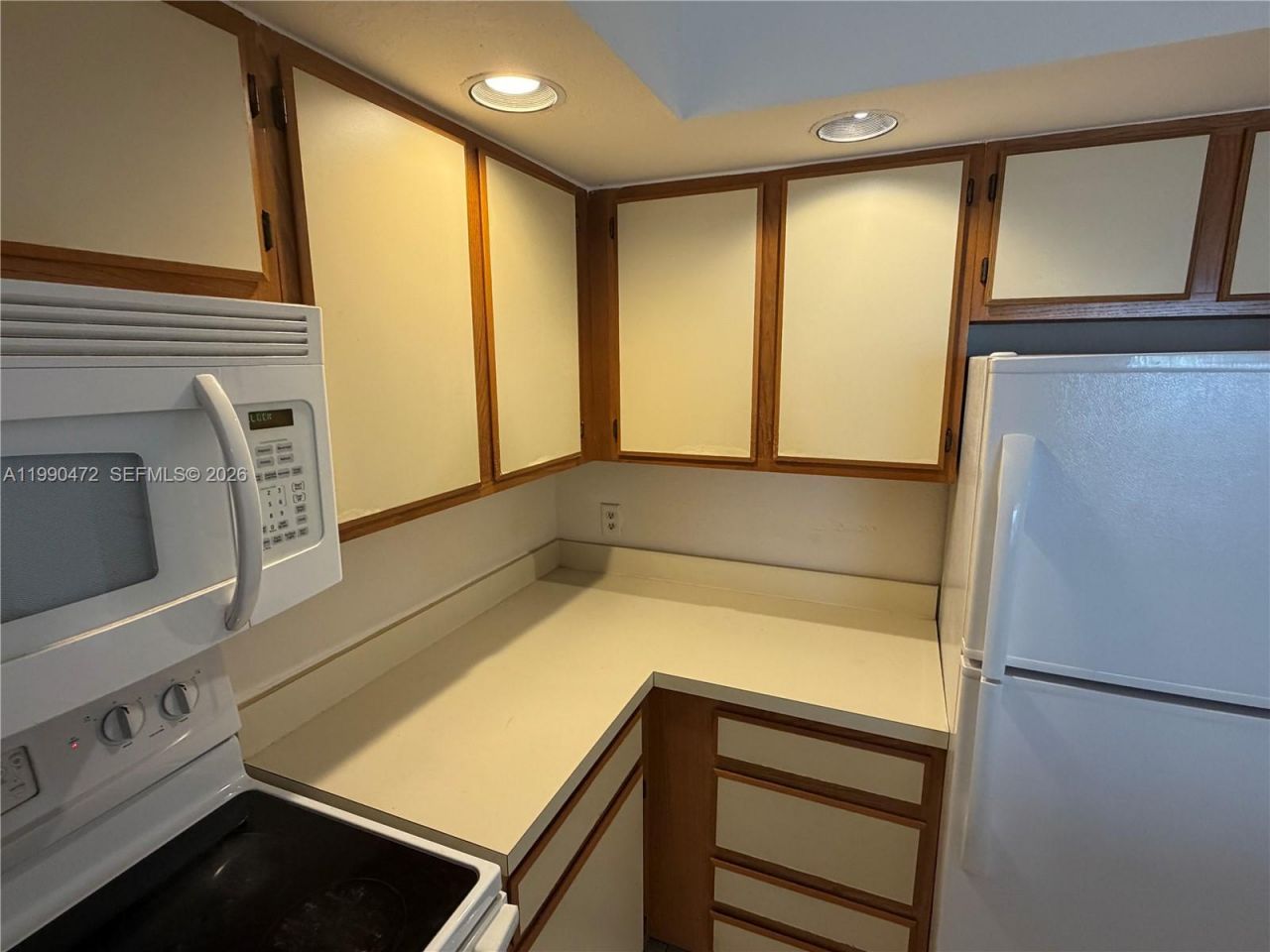 3330 N Pinewalk Dr N, Unit 1636, Margate, FL 33063 Photo
