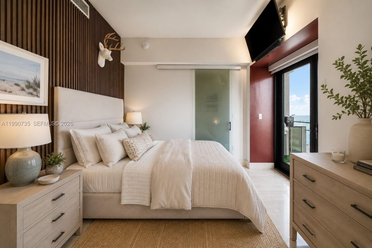 1451 Brickell Ave, Unit 2704, Miami, FL 33131 Photo
