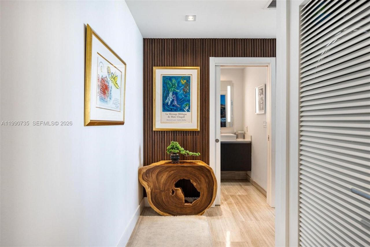 1451 Brickell Ave, Unit 2704, Miami, FL 33131 Photo