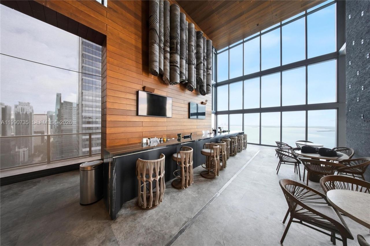 1451 Brickell Ave, Unit 2704, Miami, FL 33131 Photo