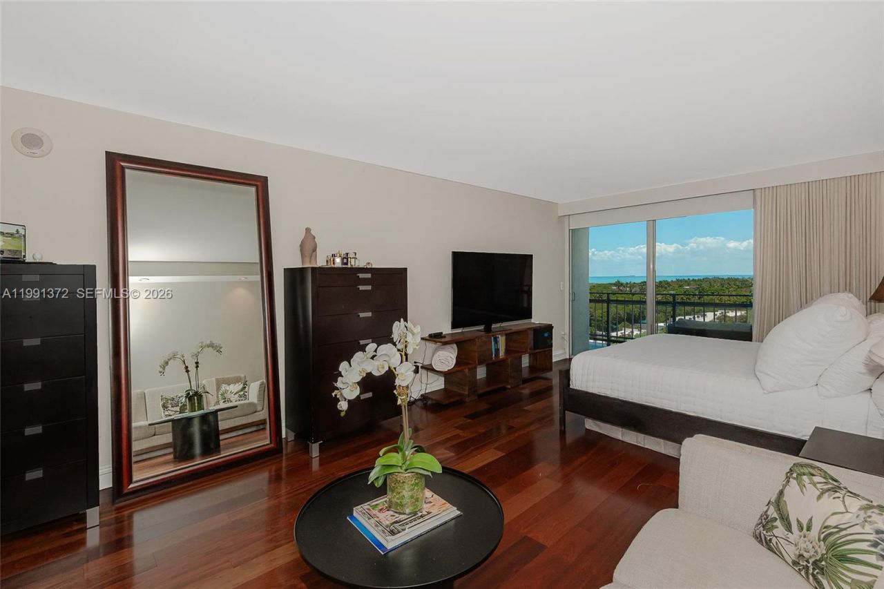 600 Grapetree Dr, Unit 9GN, Key Biscayne, FL 33149 Photo