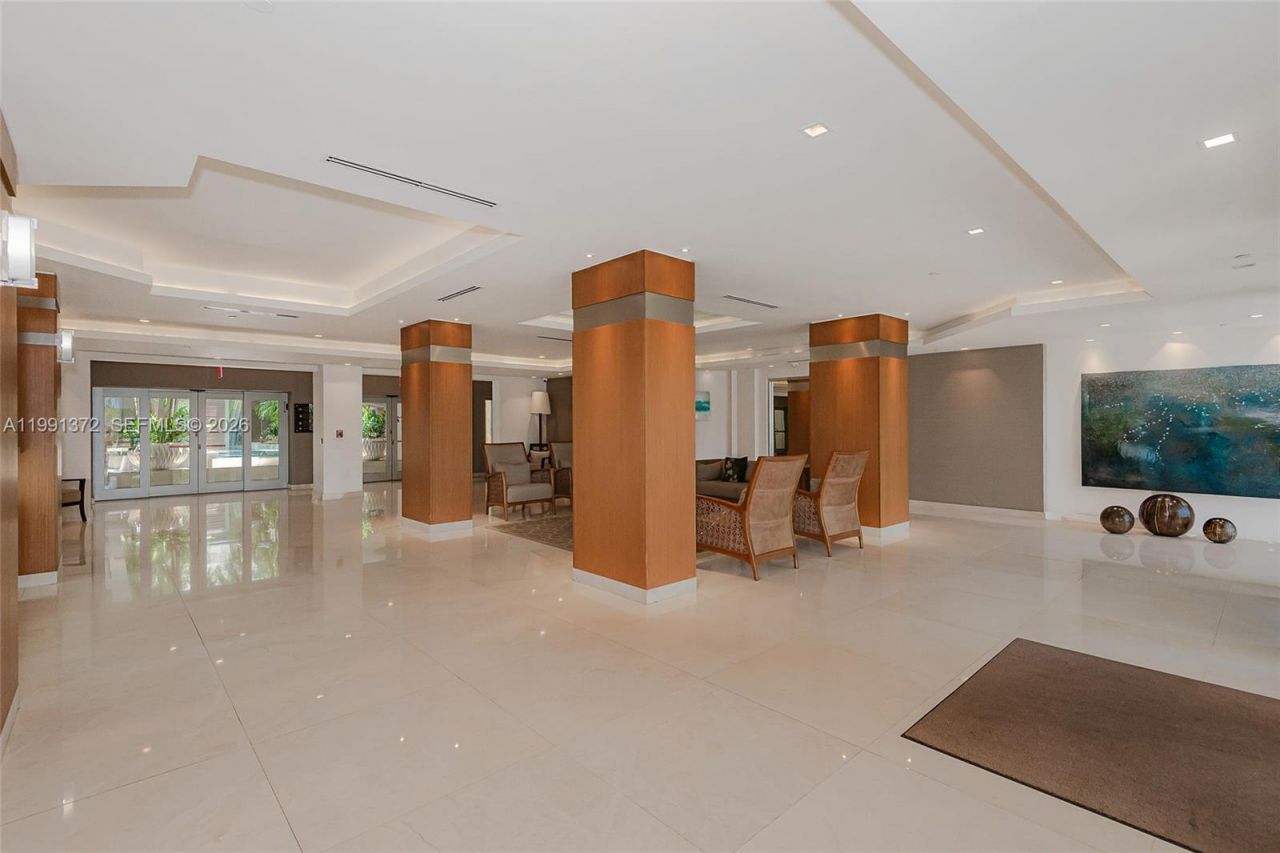 600 Grapetree Dr, Unit 9GN, Key Biscayne, FL 33149 Photo