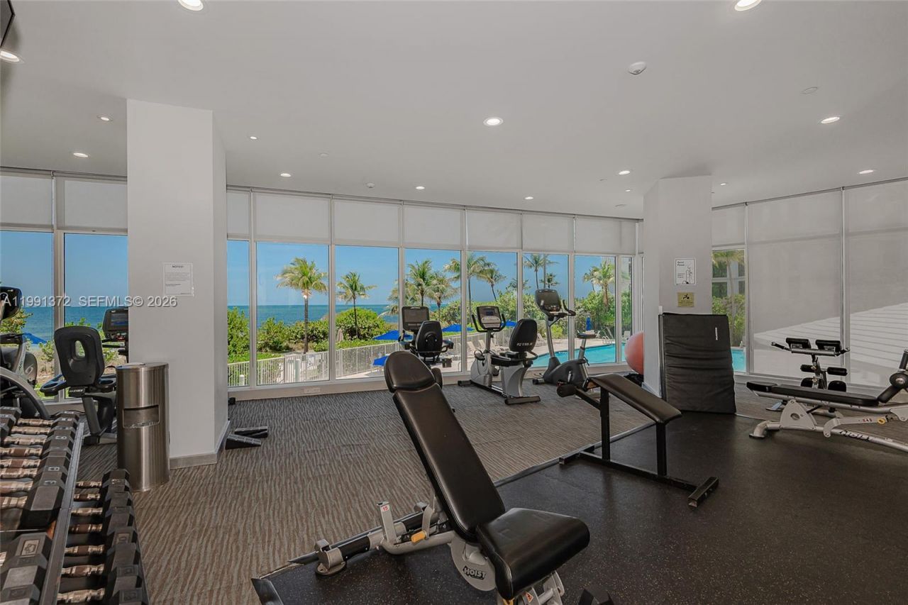 600 Grapetree Dr, Unit 9GN, Key Biscayne, FL 33149 Photo