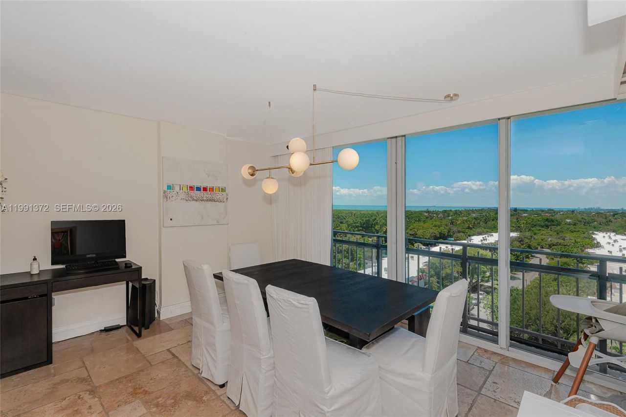 600 Grapetree Dr, Unit 9GN, Key Biscayne, FL 33149 Photo