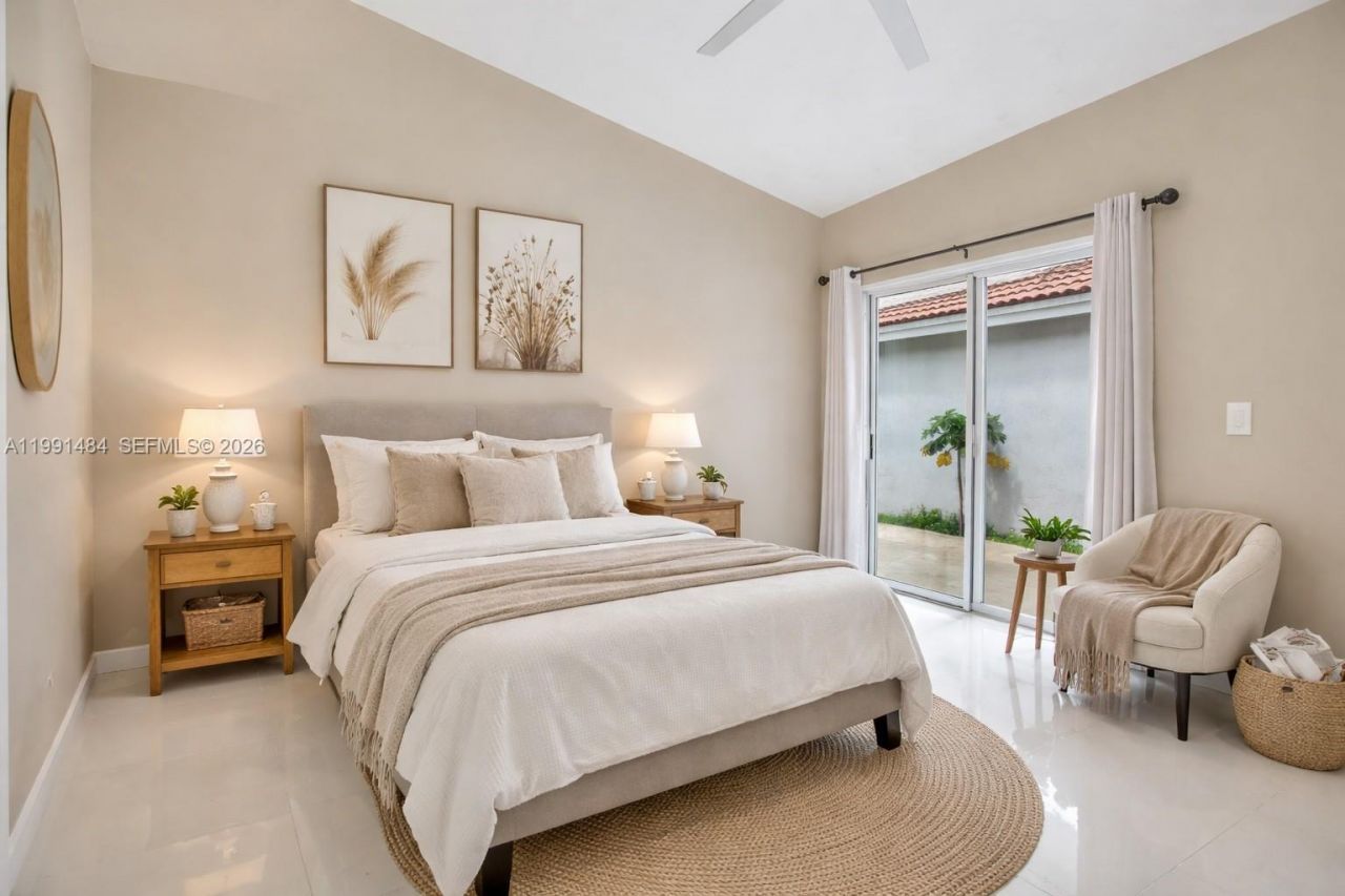 922 Opal Ter, Weston, FL 33326 Photo