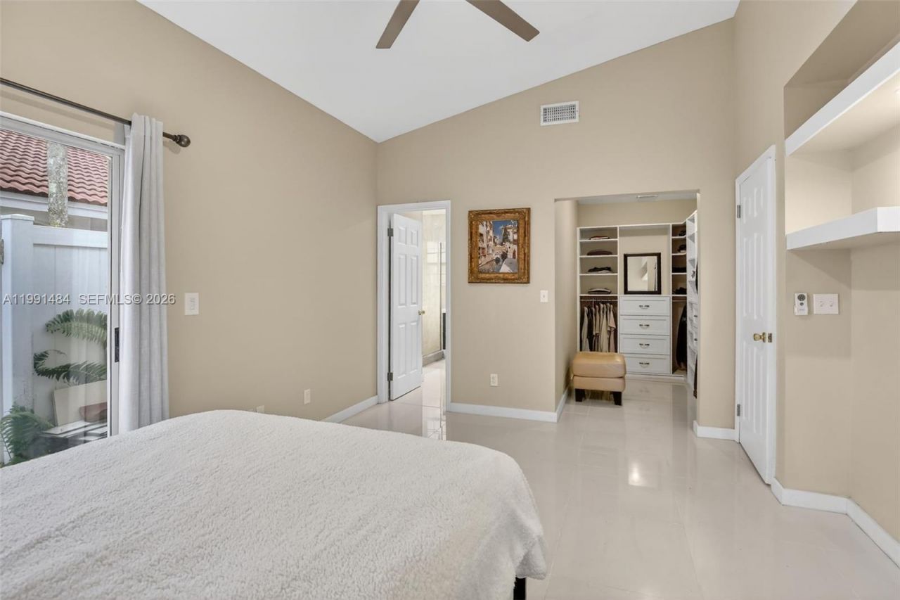 922 Opal Ter, Weston, FL 33326 Photo