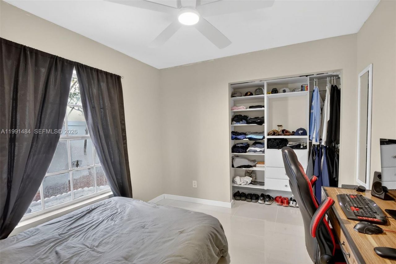 922 Opal Ter, Weston, FL 33326 Photo