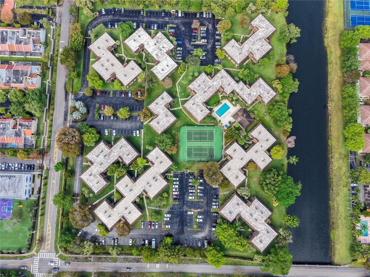 7915 SW 86th St , Unit 709, Miami, FL 33143 Photo