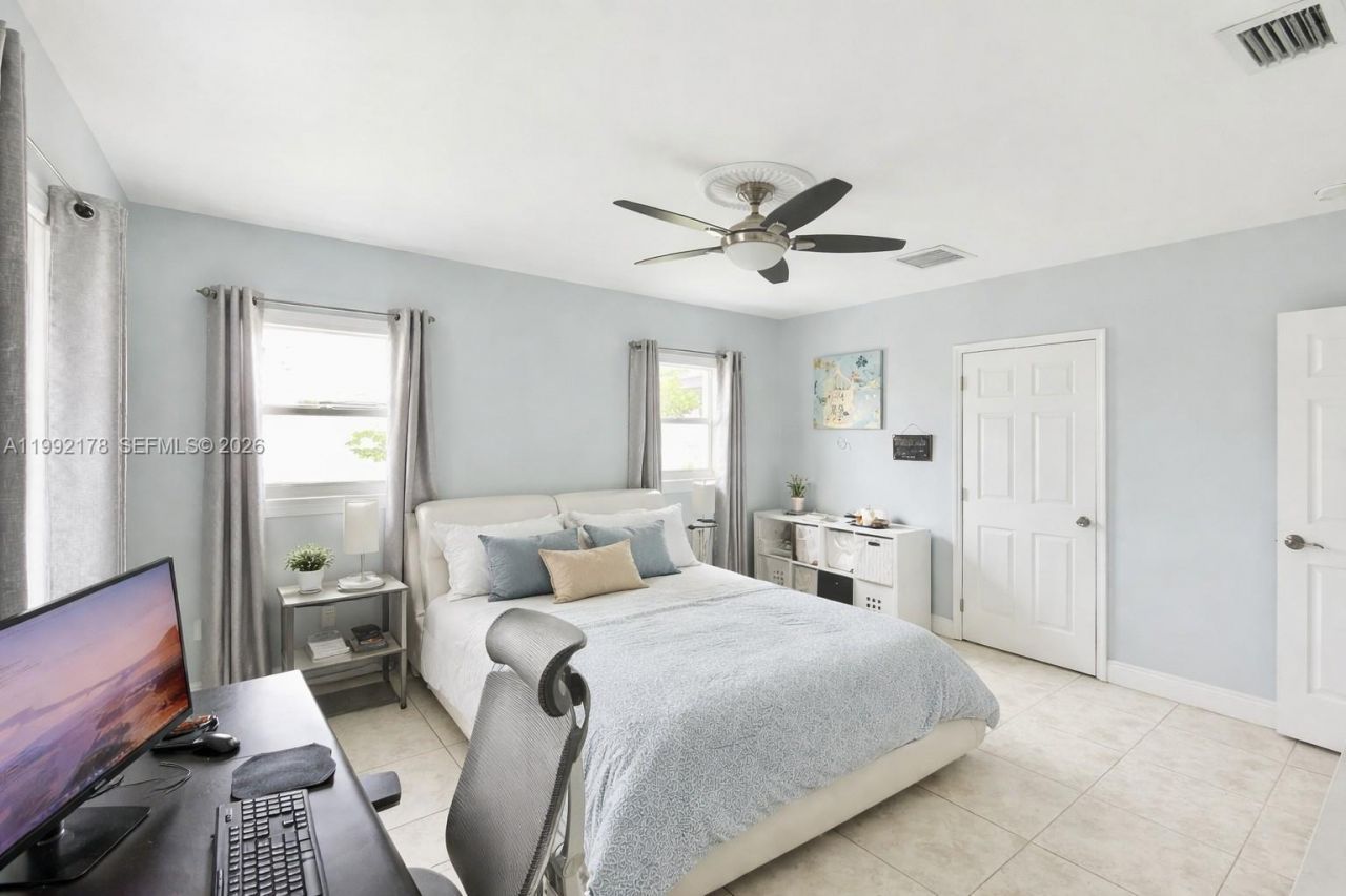 5820 SW 113th Ct , Miami, FL 33173 Photo