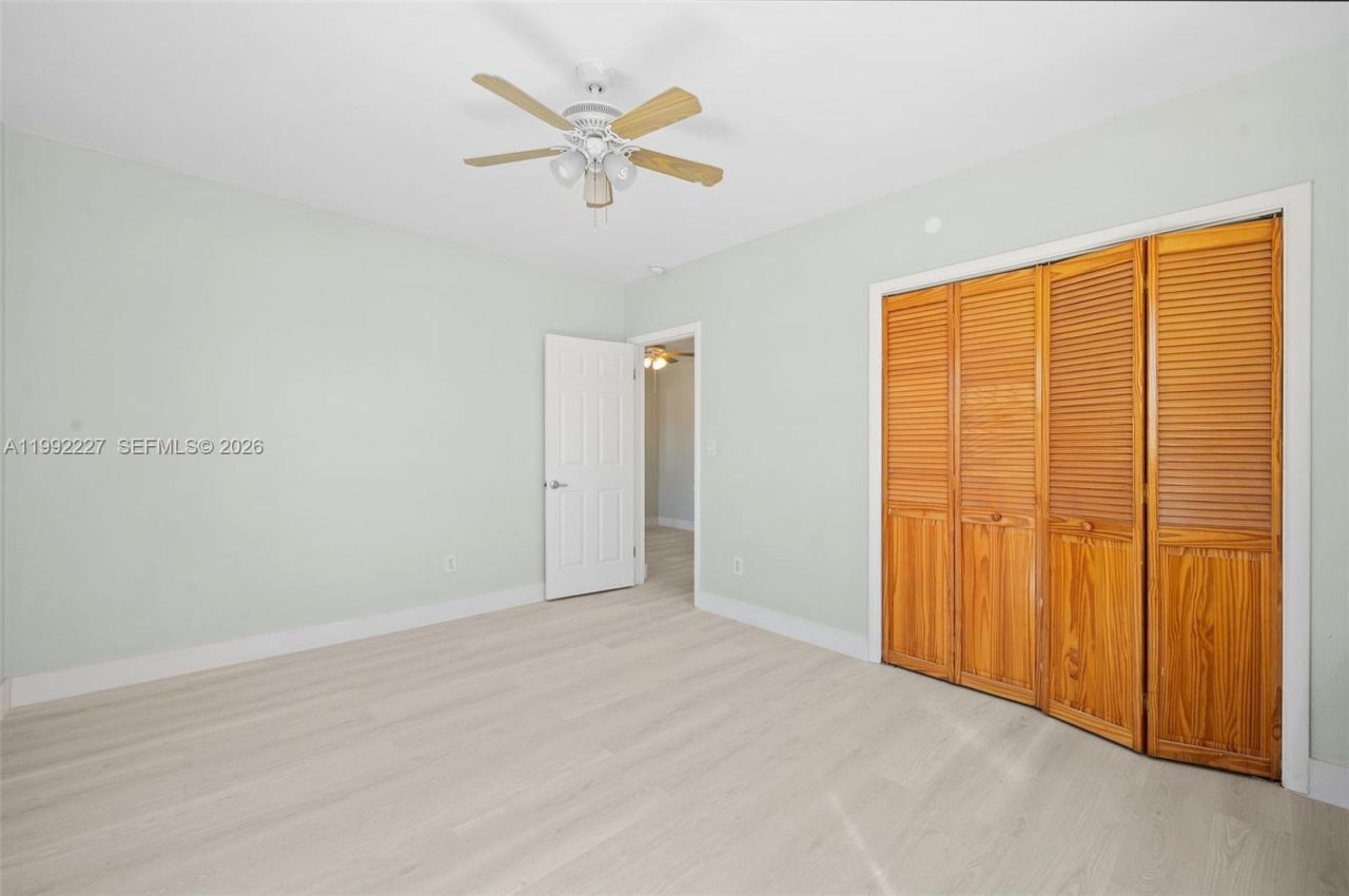 7315 Byron Ave , Unit 10, Miami Beach, FL 33141 Photo