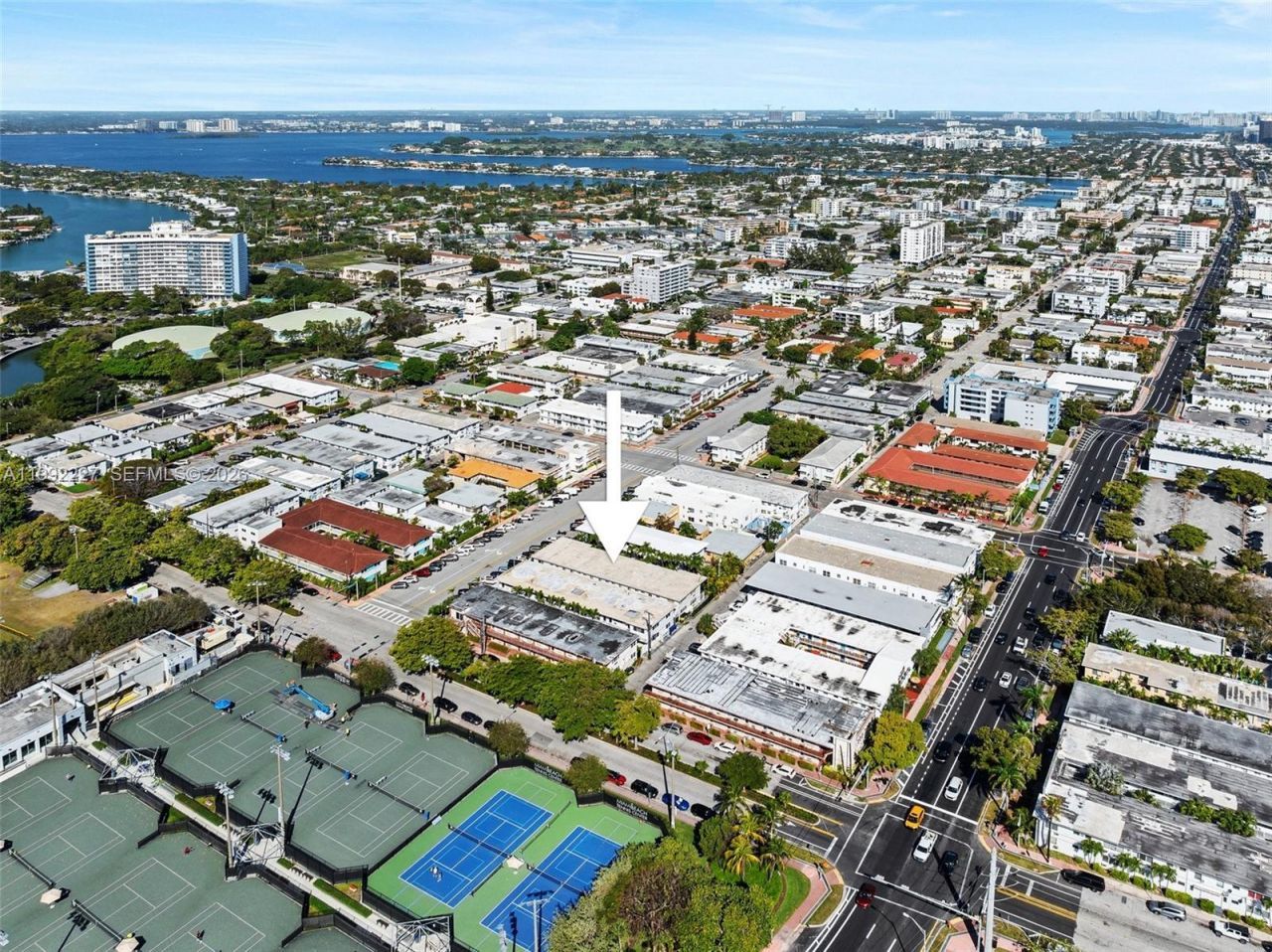 7315 Byron Ave , Unit 10, Miami Beach, FL 33141 Photo