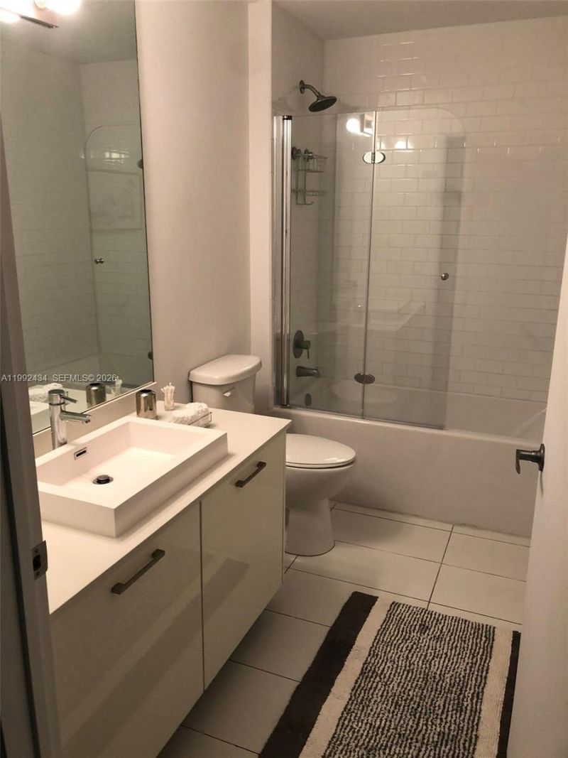 151 SE 1st St, Unit 2509, Miami, FL 33131 Photo
