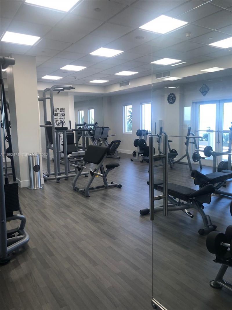 4779 Collins Ave, Unit 808, Miami Beach, FL 33140 Photo