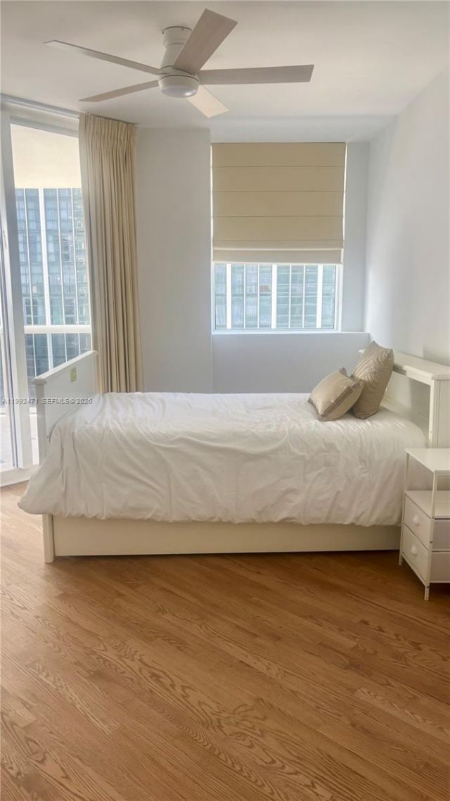 4779 Collins Ave, Unit 808, Miami Beach, FL 33140 Photo