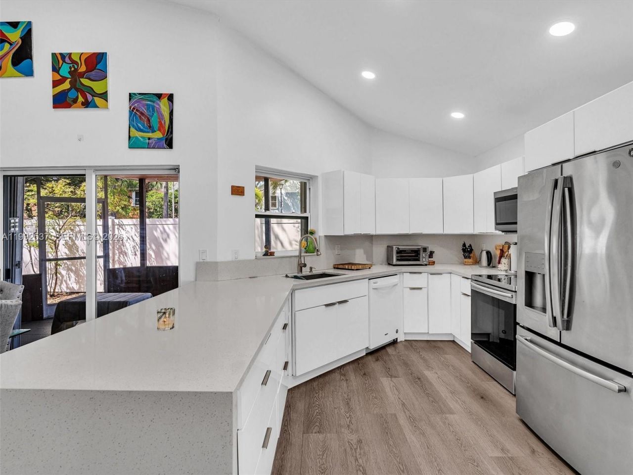 371 NW 101st Ter, Pembroke Pines, FL 33026 Photo