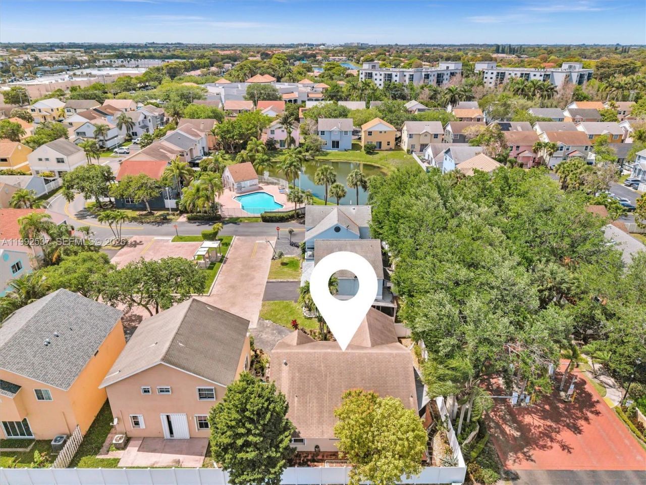 371 NW 101st Ter, Pembroke Pines, FL 33026 Photo