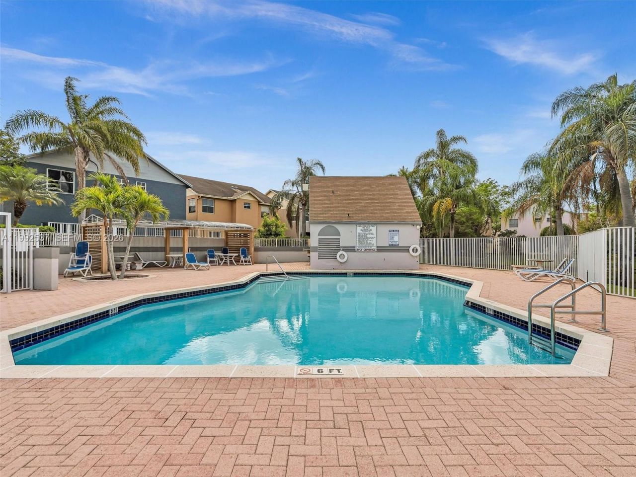 371 NW 101st Ter, Pembroke Pines, FL 33026 Photo