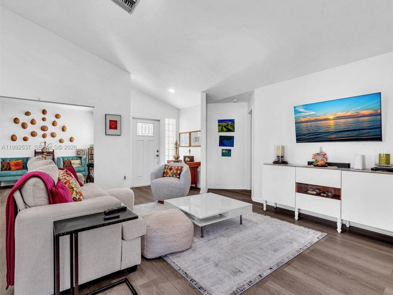 371 NW 101st Ter, Pembroke Pines, FL 33026 Photo