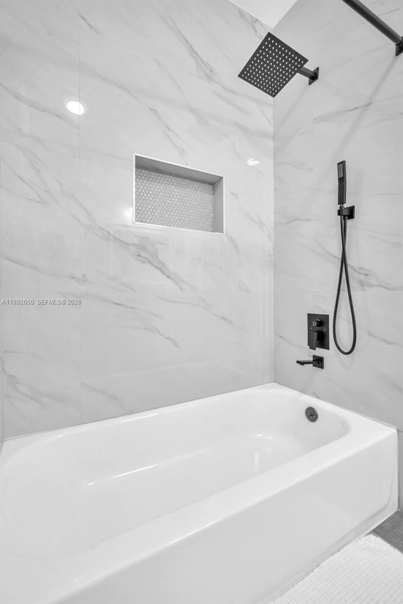 9732 NW 32nd St, Doral, FL 33172 Photo