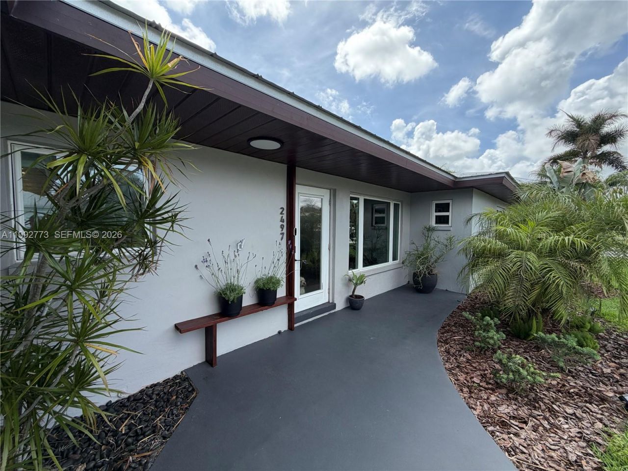2497 NW South Manor Ave, Stuart, FL 34994 Photo