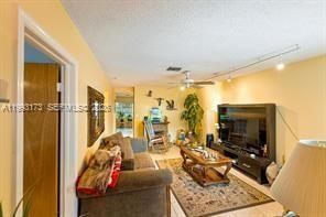 7651 NW 74th Ave , Unit 1, Tamarac, FL 33321 Photo