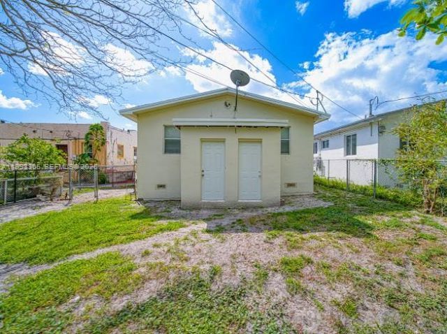 1887 NW 48th St , Unit 1887, Miami, FL 33142 Photo