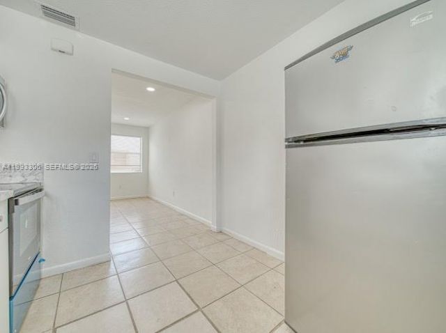 1887 NW 48th St , Unit 1887, Miami, FL 33142 Photo