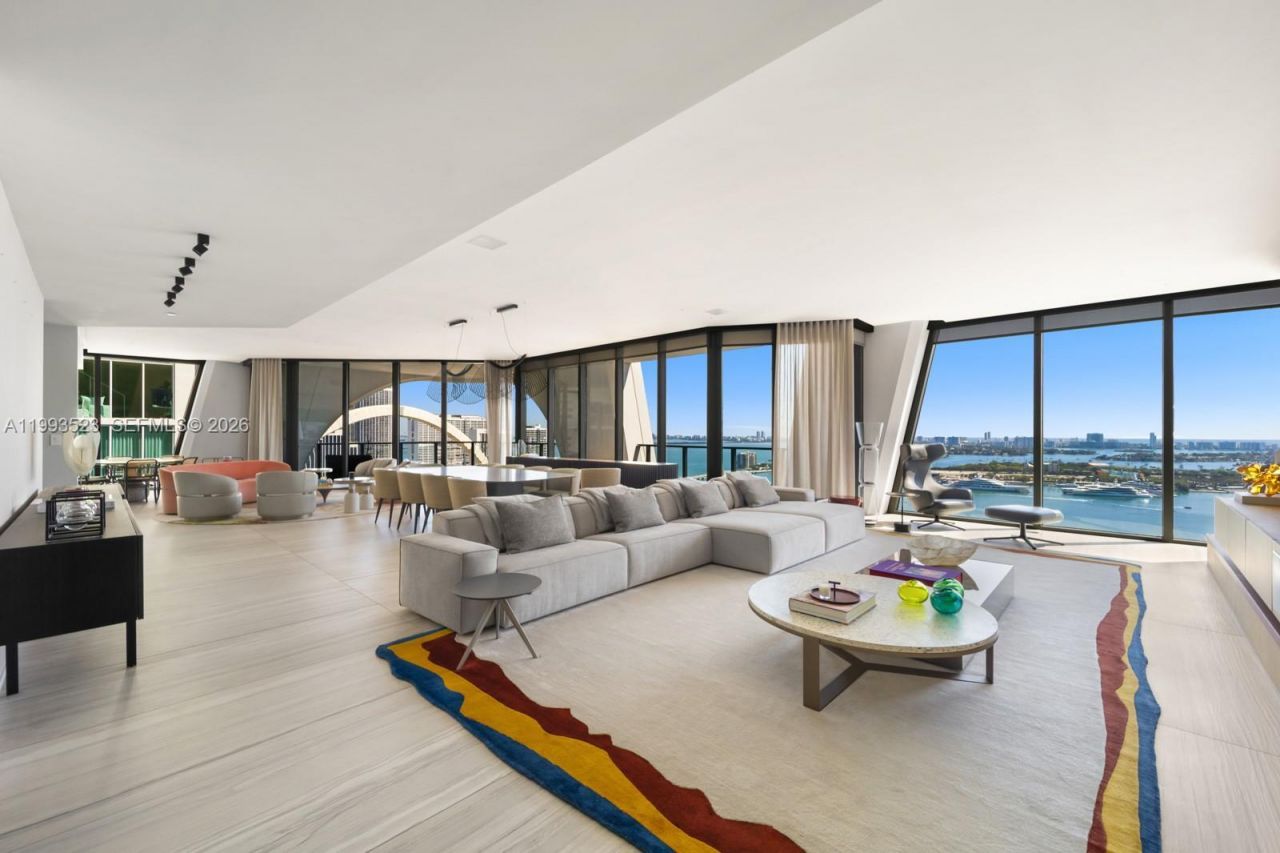 1000 Biscayne Blvd , Unit 2702, Miami, FL 33132 Photo