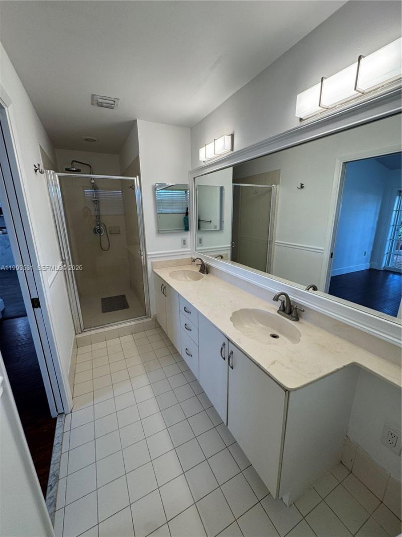 5763 NW 97th Ct , Doral, FL 33178 Photo