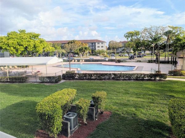 151 SW 135th Ter , Unit 212T, Pembroke Pines, FL 33027