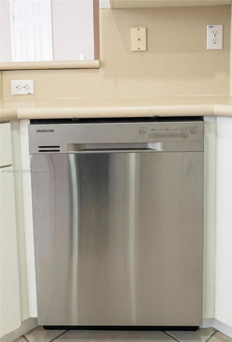 16603 SW 79th Ter , Miami, FL 33193 Photo