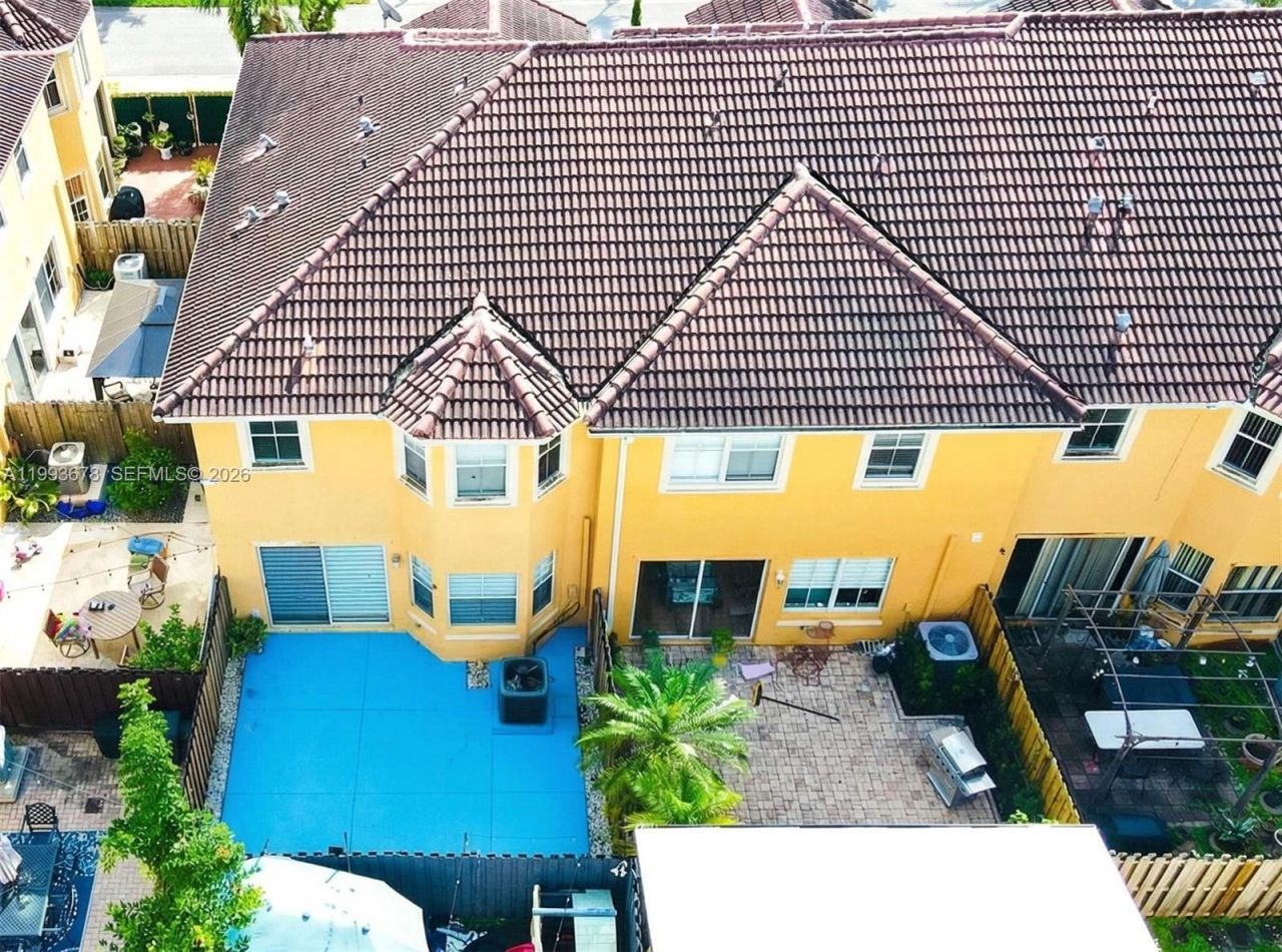 16603 SW 79th Ter , Miami, FL 33193 Photo